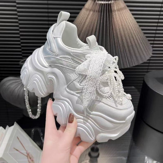 Damen modische Sneakers mit dekorativen Perlen und luftiger Mesh-Oberfläche EB