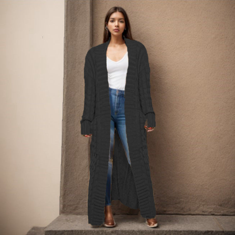 Damen Langer Strickcardigan mit raffiniertem Zopfdesign und praktischen Taschen EB