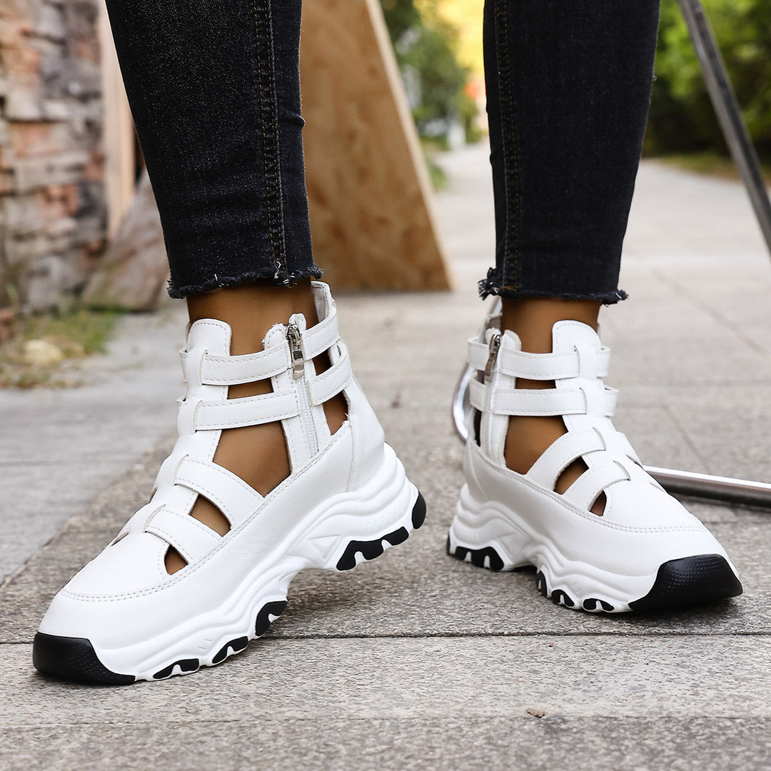Damen  Keil-Sneaker-Sandalette mit Cut-Out Riemen, seitlichem Reißverschluss und profilierter Plateausohle EB