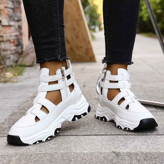 Damen  Keil-Sneaker-Sandalette mit Cut-Out Riemen, seitlichem Reißverschluss und profilierter Plateausohle EB