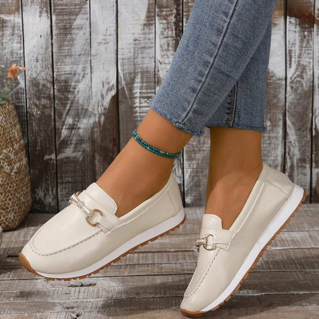 Damen Elegante Mokassins mit modischem Schnallen-Detail EB