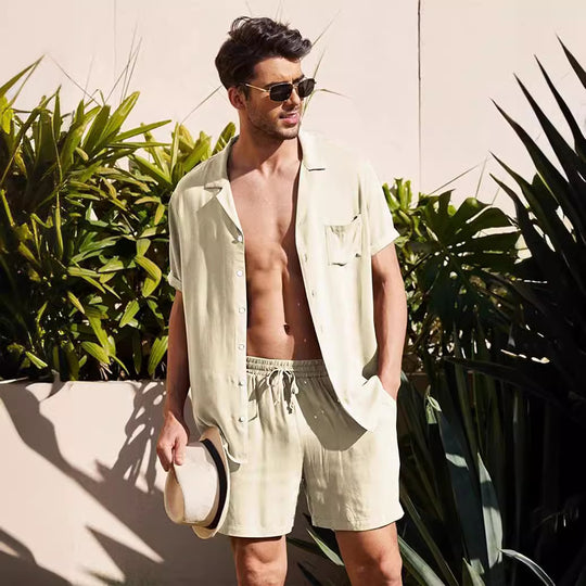 Herren nan zweiteiliges Sommer-Freizeitensemble mit offenem Revershemd und elastischer Kurzhose EB