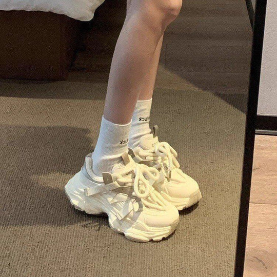 Damen Chunky-Sneaker mit atmungsaktiver Sohle und verstärktem Halt EB
