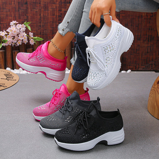 Damen Sportliche Sneaker mit atmungsaktivem Obermaterial und Komfortsohle EB