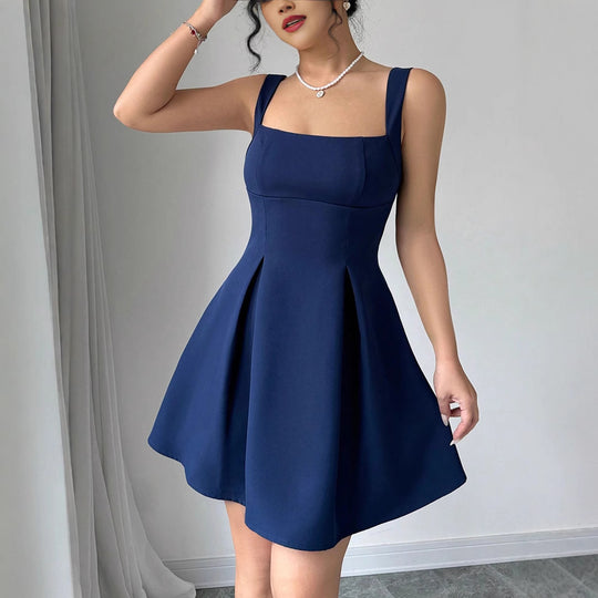 Damen Ballkleid mit quadratischem Ausschnitt und schwingendem Rock EB