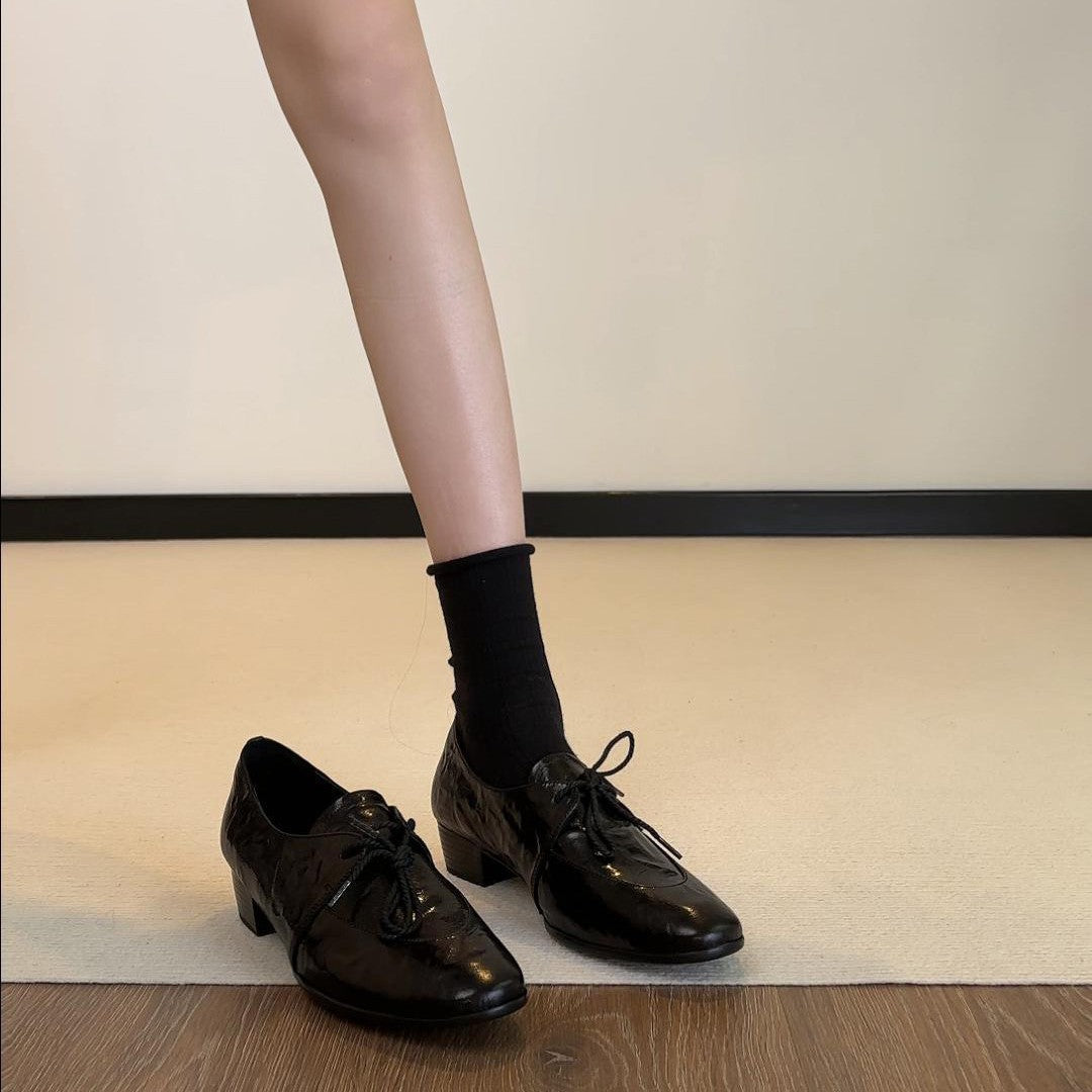 Damen Elegante und bequeme Schnürschuhe mit Blockabsatz EB