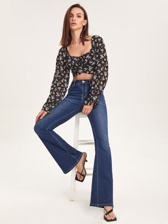 Damen Bootcut Jeans mit verschlissenen Details und hohem Bund EB