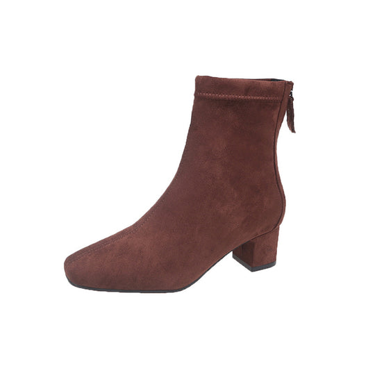 Damen elegante Stiefeletten mit blockiertem Absatz und feinem Wildlederfinish EB