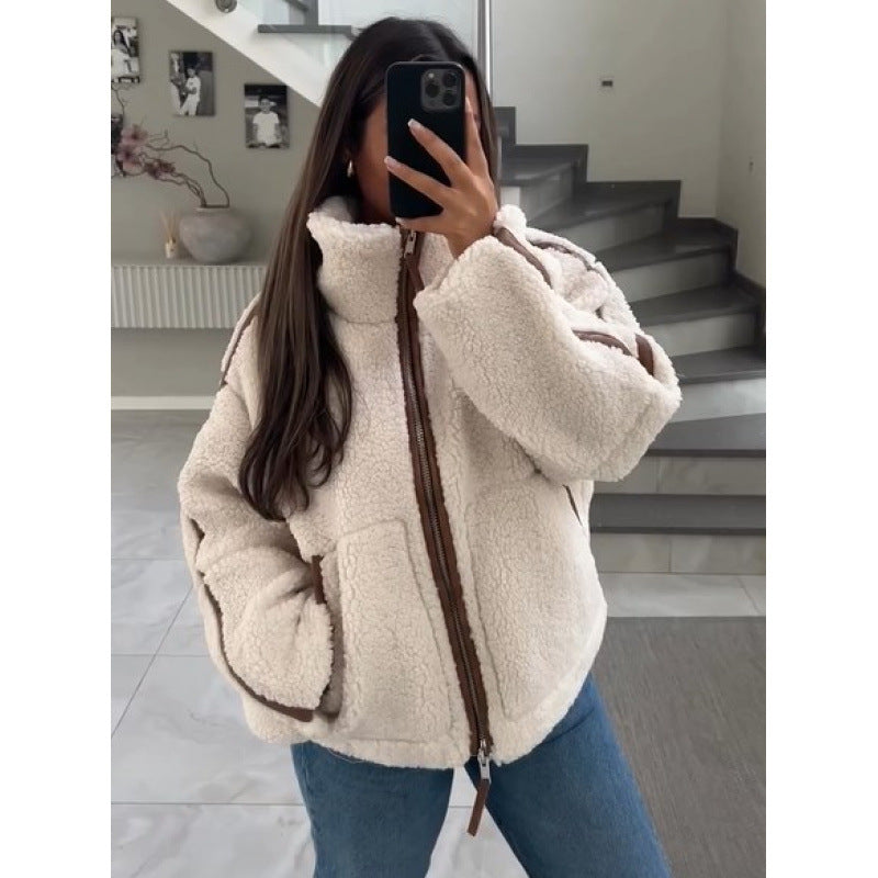 Damen Fleecejacke mit stylischen Details EB