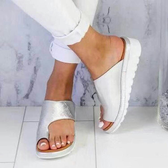 Damen Komfortable Zehentrenner-Pantoletten mit trendigem Design EB