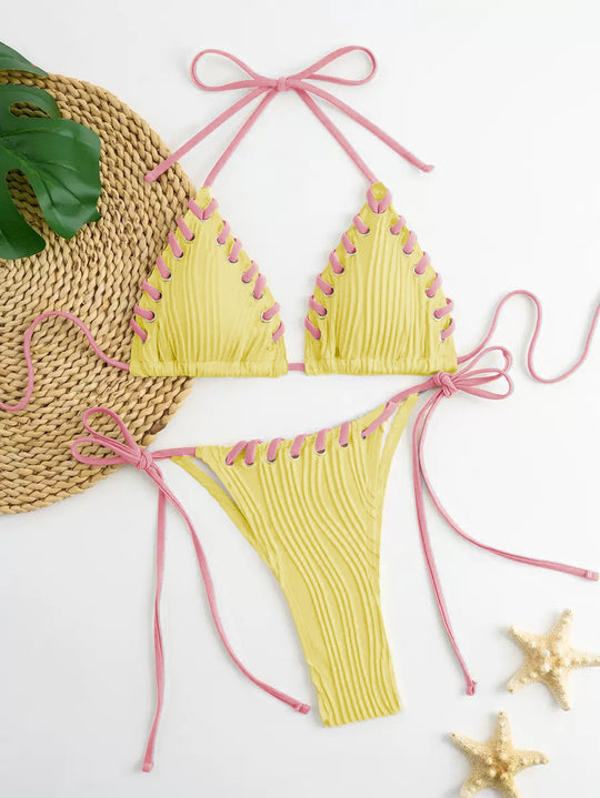 Damen Triangel-Bikini mit raffinierten Schnürdetails und moderner Rippstruktur EB