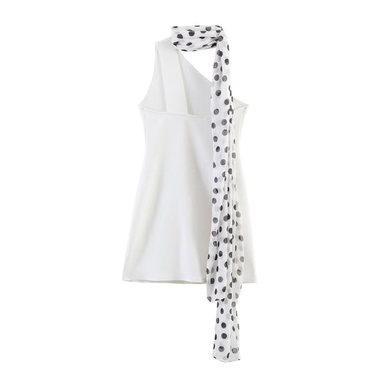 Damen Hängerkleid mit asymmetrischem Ausschnitt und stilvollem Punkteschal EB