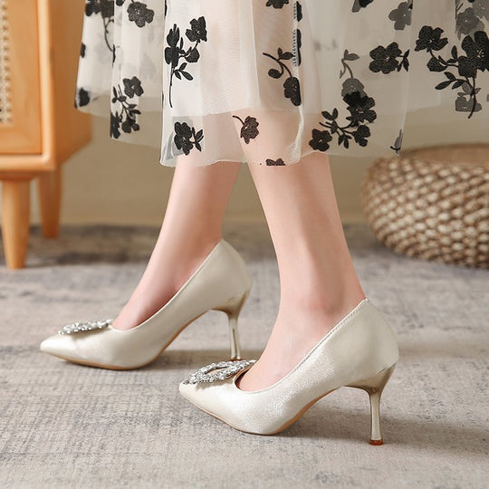 Damen elegante Spitzenpumps mit funkelndem Strassakzent EB