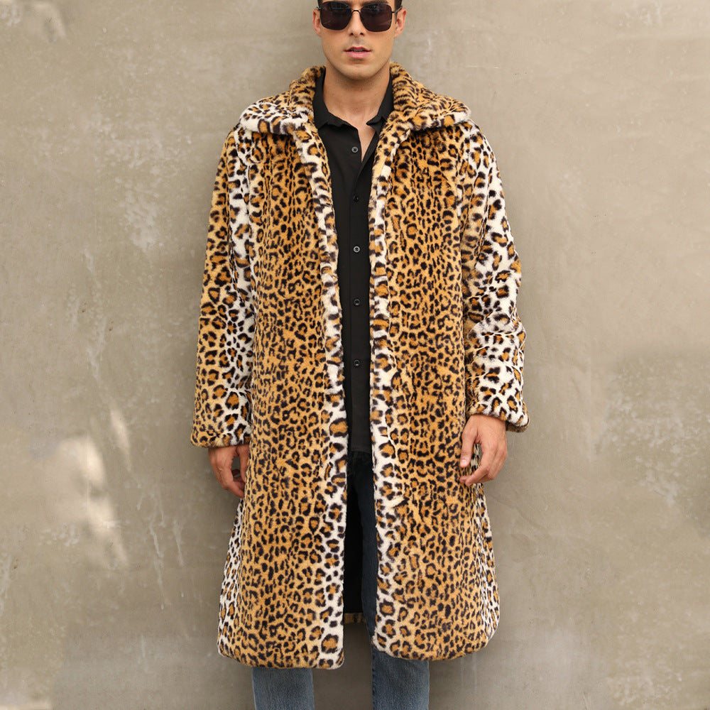 Herren Eleganter Kunstpelzmantel im Leopardenlook EB