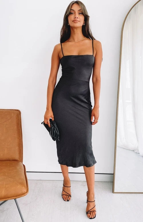 Damen Satin-Midikleid mit schmalen Spaghettiträgern und elegantem Schnitt EB