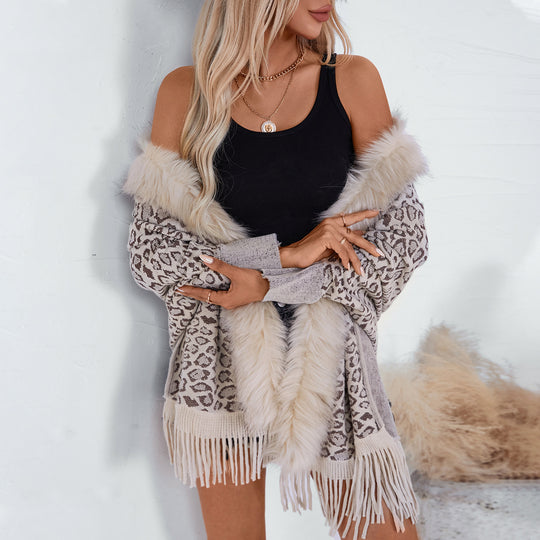 Damen eleganter Strickponcho mit luxuriösem Kunstfellkragen und fransigem Saum EB