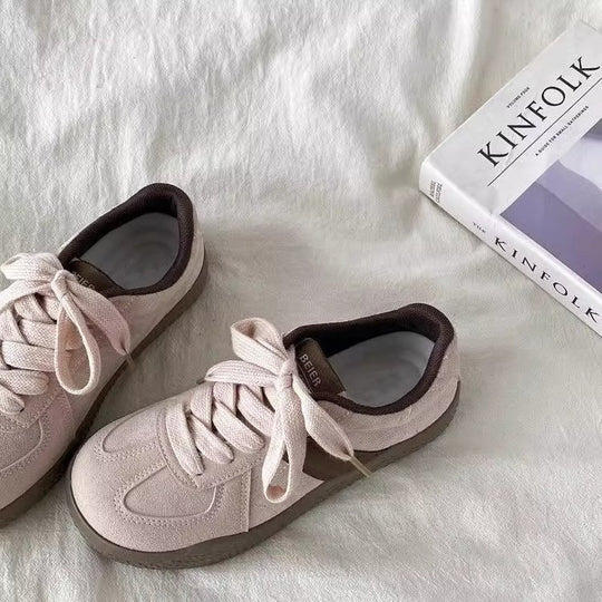 Damen Sneakers mit weichem Veloursleder und modischem Design EB