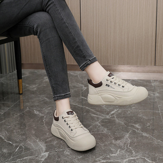 Damen Sportliche Sneakers im modischen Design mit dämpfender Laufsohle EB