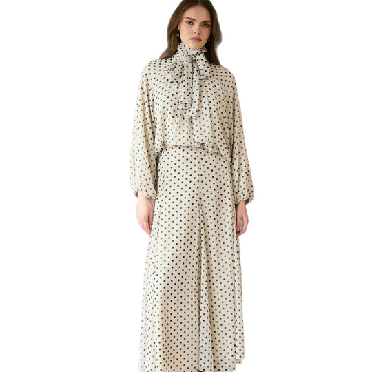 Damen Kleid mit elegantem Stehkragen und verspieltem Punkte-Design EB