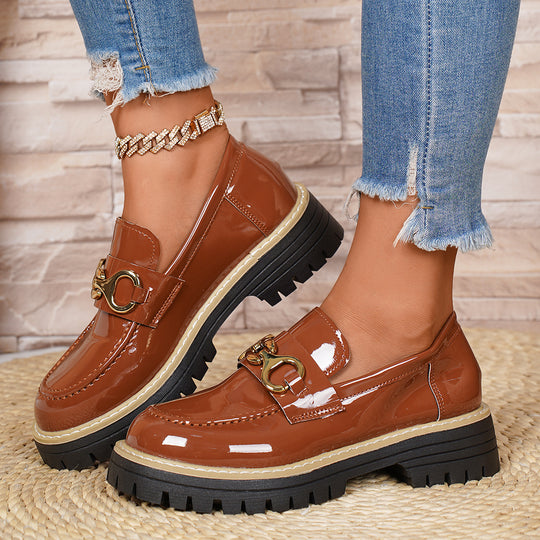 Damen Komfortable Mokassin-Schuhe mit glänzenden Akzenten und robustem Sohlenprofil EB