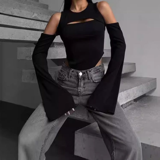 Damen Langarm-Shirt mit innovativem Cut-Out-Design und schmalen Ärmeln EB