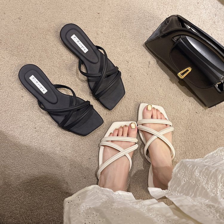 Damen modische Riemchensandalen mit elegantem Samtfinish EB