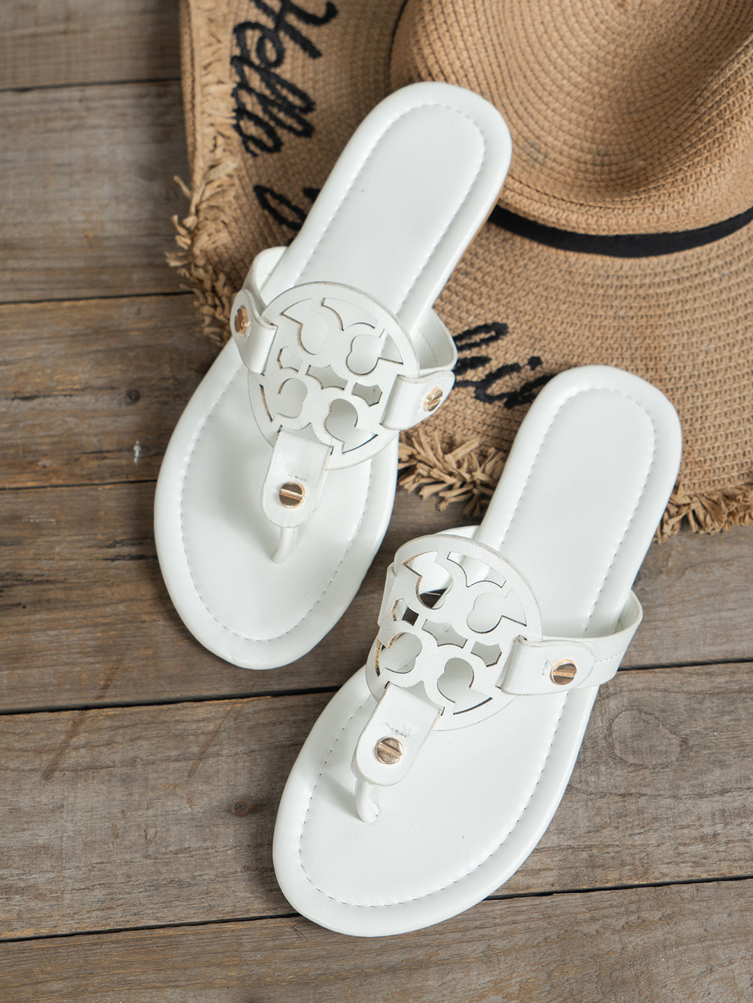 Damen elegante Zehentrenner-Sandalen mit modischen Stanzdetails EB