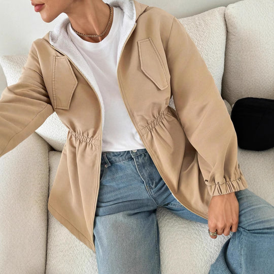 Damen Freizeitjacke mit verstellbarem Bund und Kapuze EB