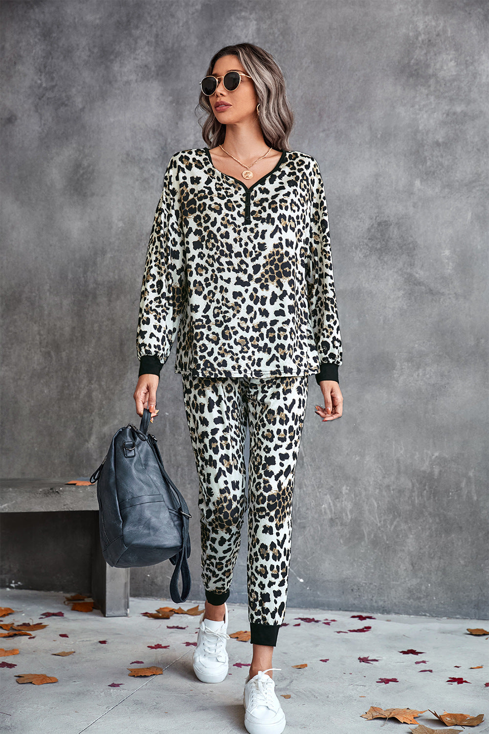 Damen Leo-Print Jogginganzug mit breitem Taillenbund und modischen Bündchen EB