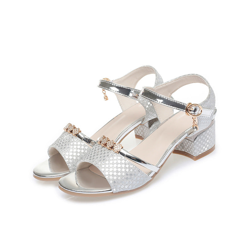 Damen Elegante Blockabsatz Sandalen mit funkelndem Schmuckdetail EB