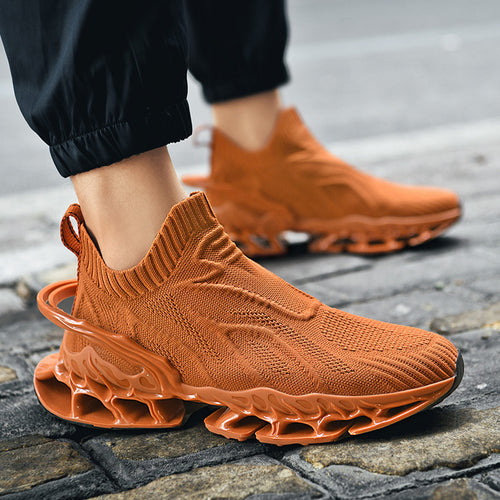 Damen hochentwickelte Sneaker mit nahtlosem Strick-Obermaterial und innovativem Sohlenprofil EB