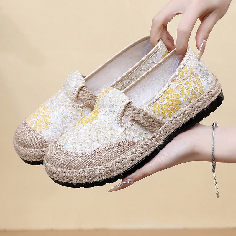 Damen bequeme Slip-On Freizeitschuhe mit floralem Dekor EB