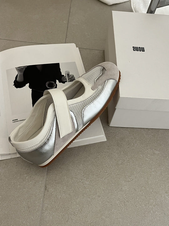Damen Sportliche Freizeitschuhe mit atmungsaktivem Obermaterial und verstellbarem Klettverschluss EB