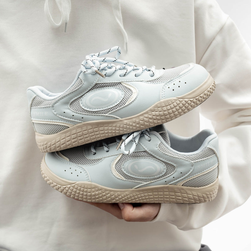 Damen Sportliche Sneakers mit innovativem atmungsaktivem Mesh-Obermaterial und dämpfender Sohle EB