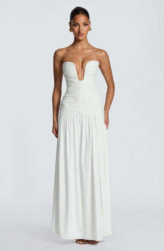 Damen Abendkleid mit tiefem V-Ausschnitt und eleganter Drapierung EB
