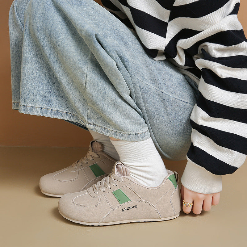 Damen Sportliche Sneakers mit atmungsaktiven Einsätzen und dämpfendem Sohlenprofil EB