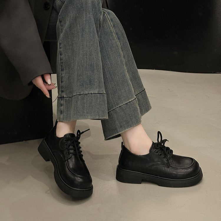 Damen modische Sneakers mit platzierten Nahtdetails und bequemer Sohle EB