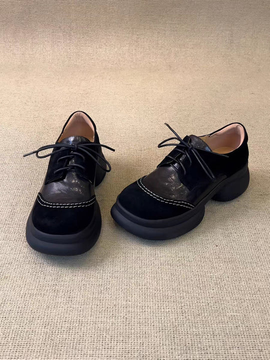 Damen Bequeme und elegante Schnürschuhe mit modischen Akzenten EB