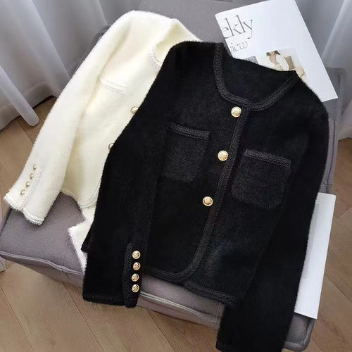 Damen Elegante Strickjacke mit goldenen Knöpfen und feiner Struktur EB