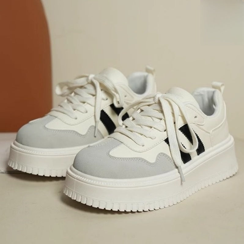 Damen Plattform Sneakers mit ergonomischer Dämpfung und trendigem Design EB