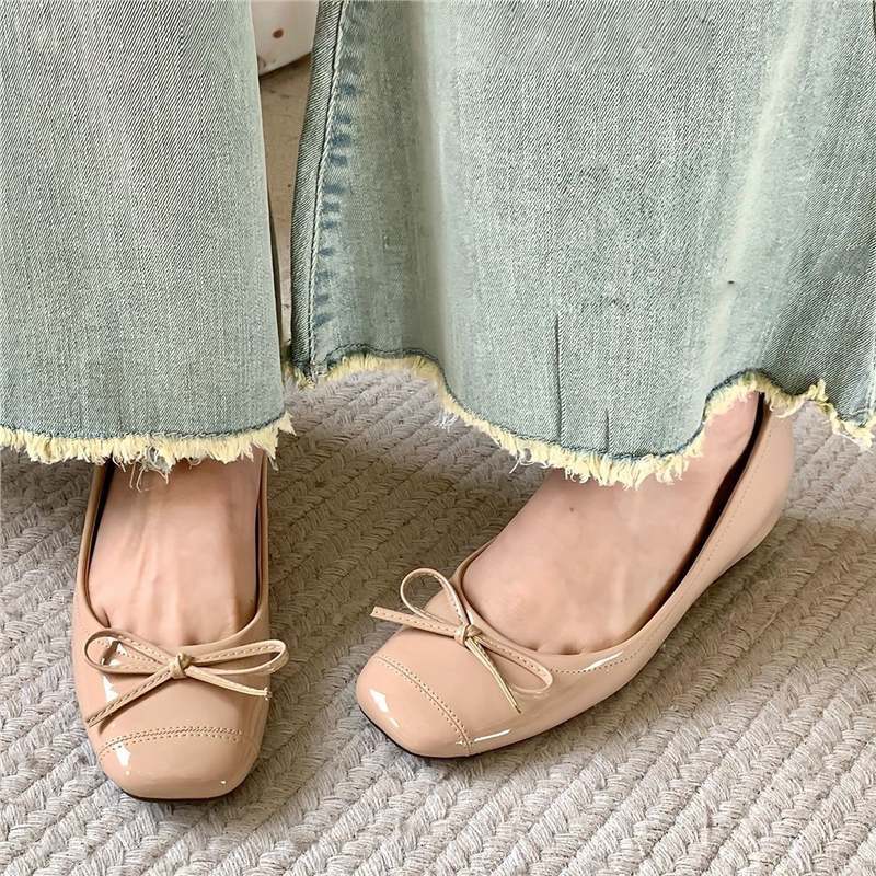 Damen elegante Ballerinas mit zarter Schleifenverzierung EB