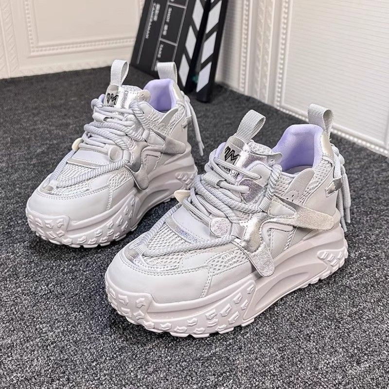 Damen Chunky Sneakers mit reflektierendem Obermaterial und innovativer Dämpfung EB