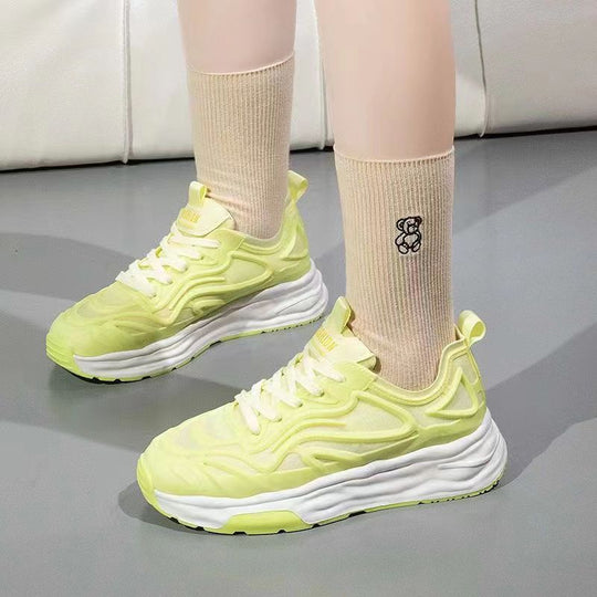 Damen Sportliche Sneaker mit atmungsaktiver Netzstruktur und dämpfender Sohle EB