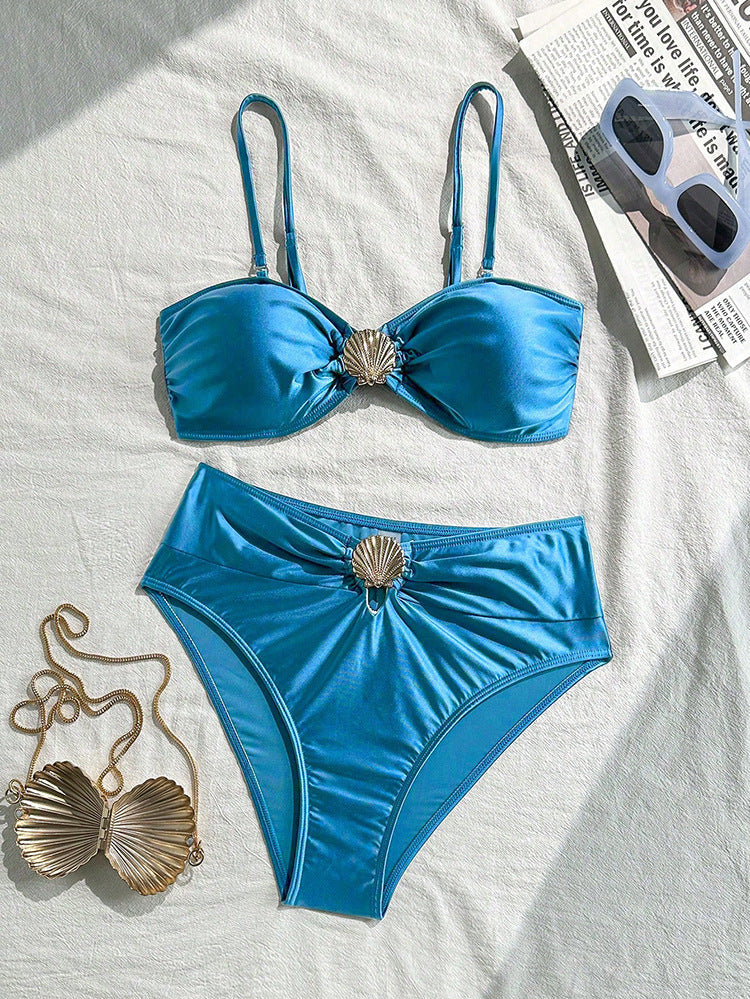 Damen Bandeau-Bikini mit modischem Muschel-Detail EB