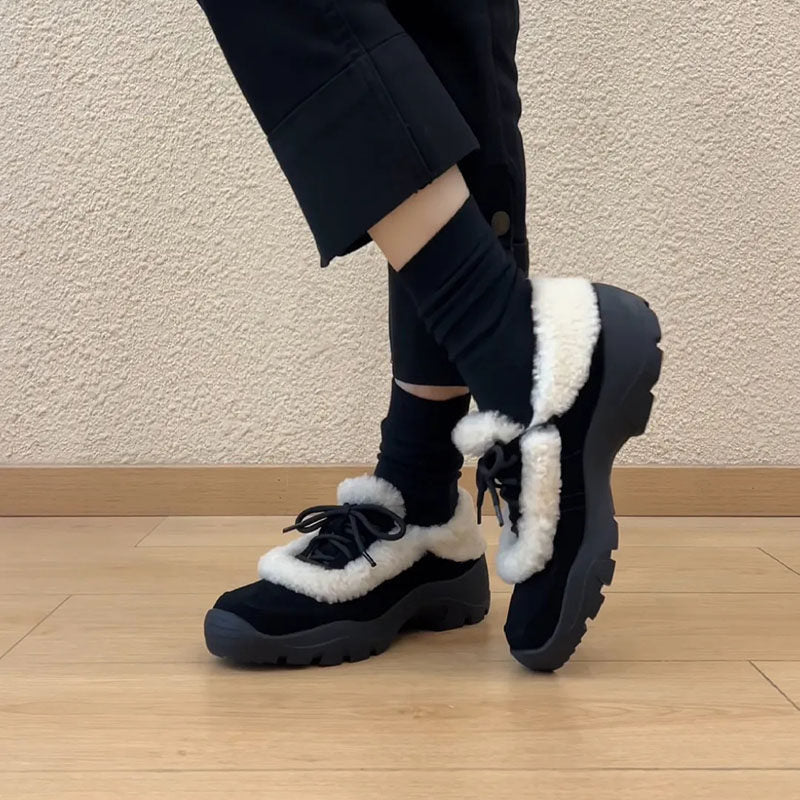 Damen Komfortable Clogs mit flauschigem Innenfutter und praktischem Schnürsystem EB