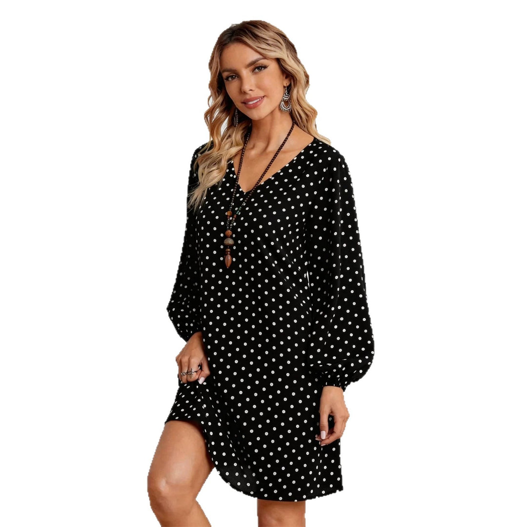 Damen Lockeres Tupfen‑Minikleid mit V‑Ausschnitt, Ballonärmeln und schwingender A‑Linie EB