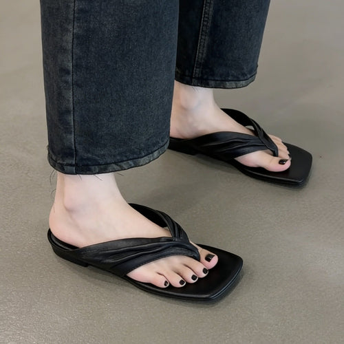 Damen Zehentrenner-Sandalen mit geflochtenen Riemen und komfortablem Fußbett EB
