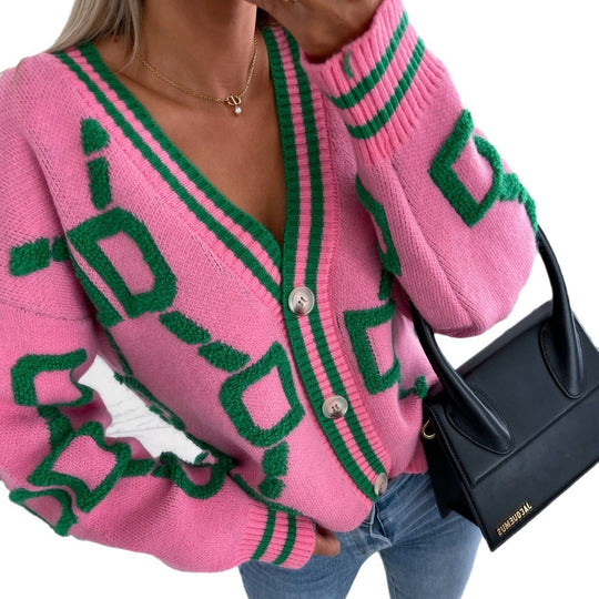 Damen Grobstrickjacke mit modernen geometrischen Muster und komfortablem Schnitt EB