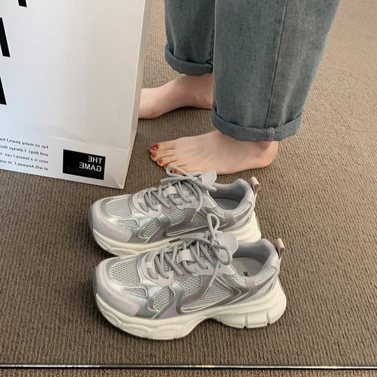 Damen sportive Sneakers mit atmungsaktiver Mesh-Oberfläche und weicher Dämpfung EB