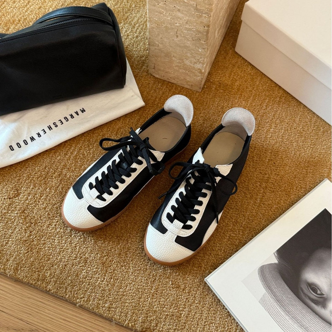Damen Sportliche Sneakers mit atmungsaktiver Oberflächenstruktur und rutschfester Gummisohle EB